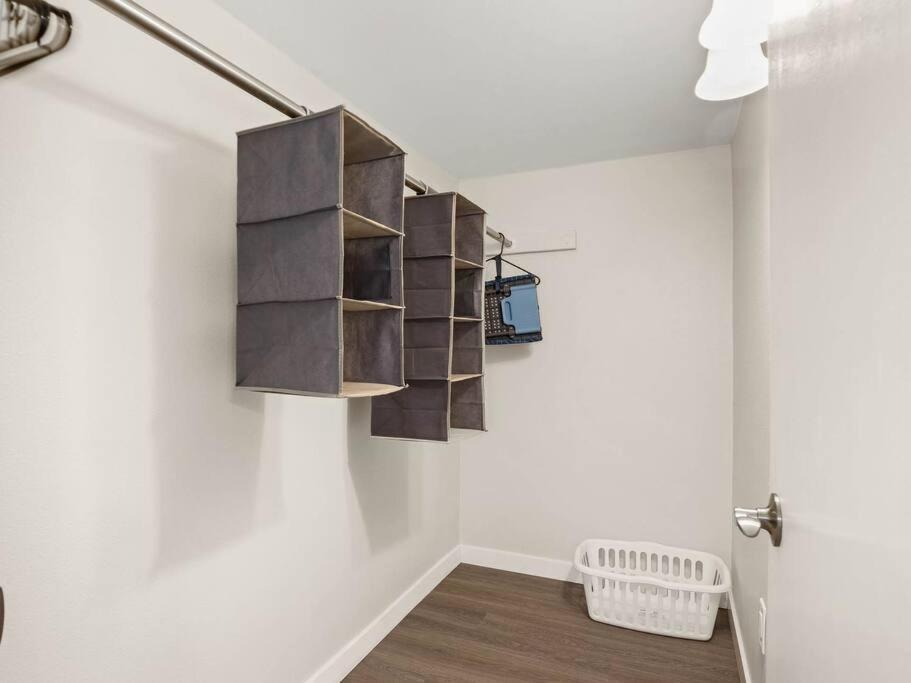 포틀랜드 Elegant Richmond Gem Nestled Up To Hawthorne Blvd. 아파트 외부 사진