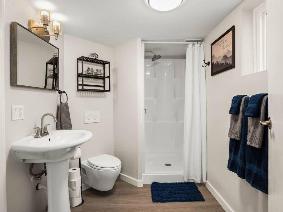 포틀랜드 Elegant Richmond Gem Nestled Up To Hawthorne Blvd. 아파트 외부 사진
